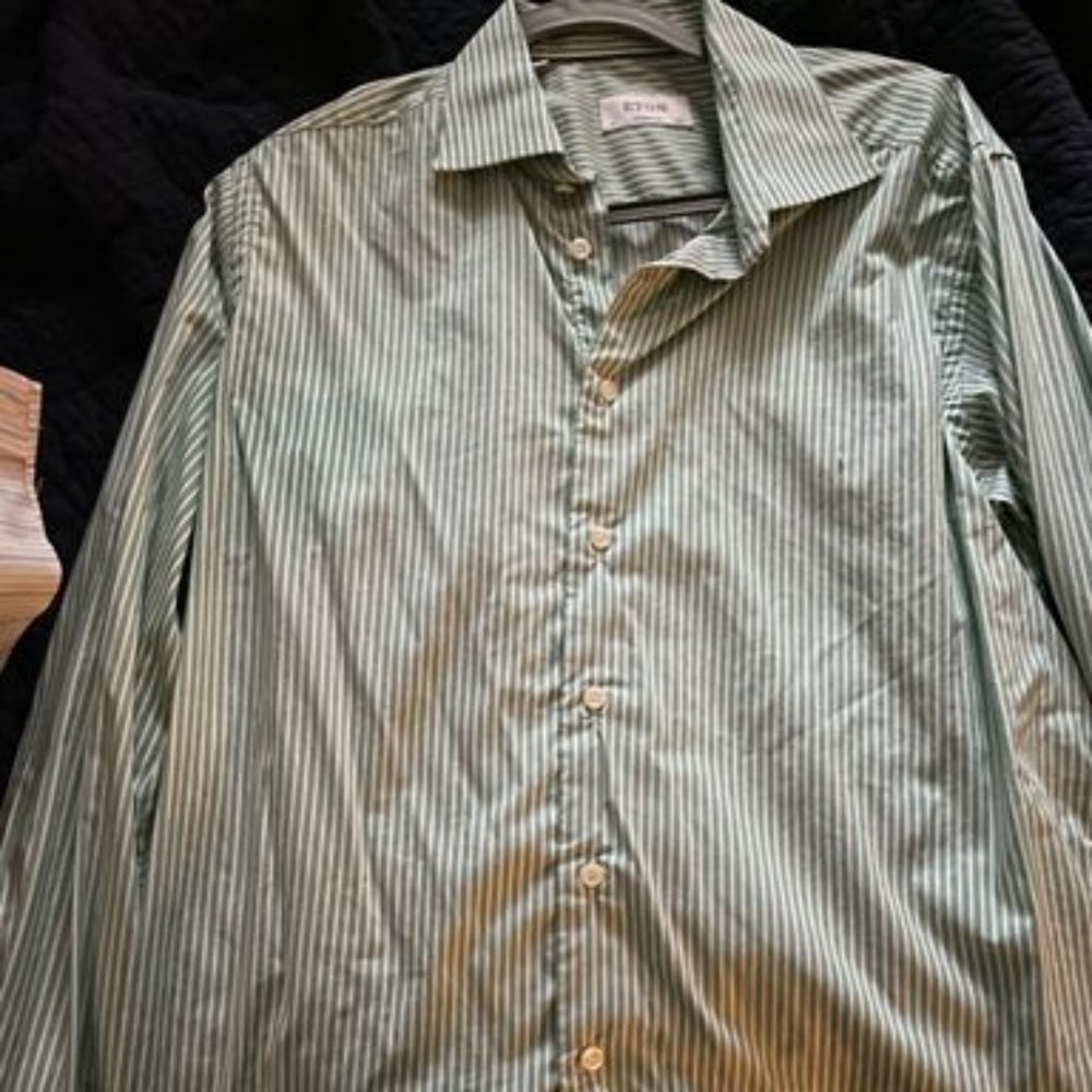 Men's Button Down (Like New)